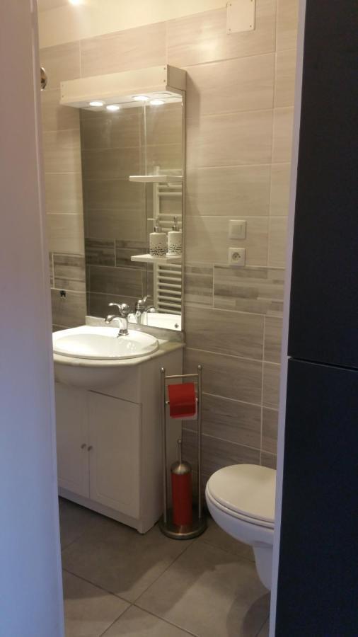 La Roseraie Apartment Epinal Exterior photo
